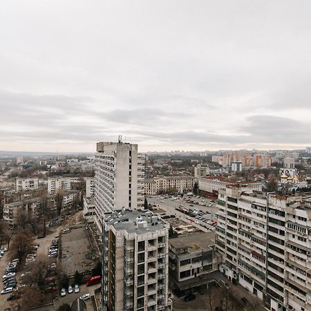 Main Street Sky House Apartments تشيسيناو المظهر الخارجي الصورة