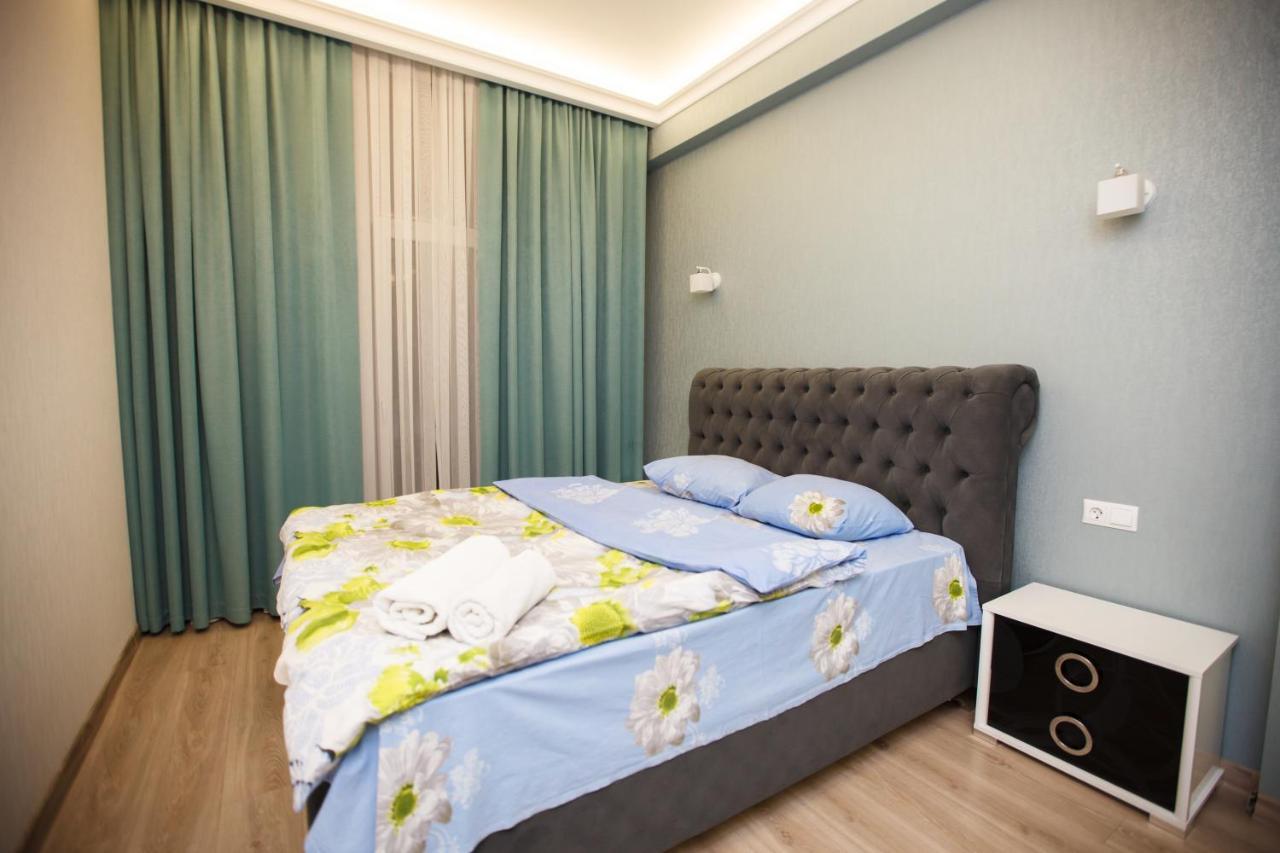 Main Street Sky House Apartments تشيسيناو المظهر الخارجي الصورة