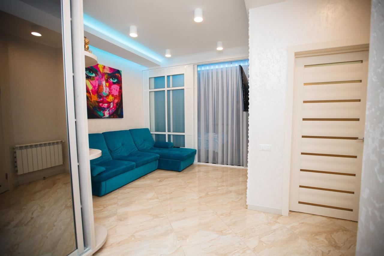 Main Street Sky House Apartments تشيسيناو المظهر الخارجي الصورة