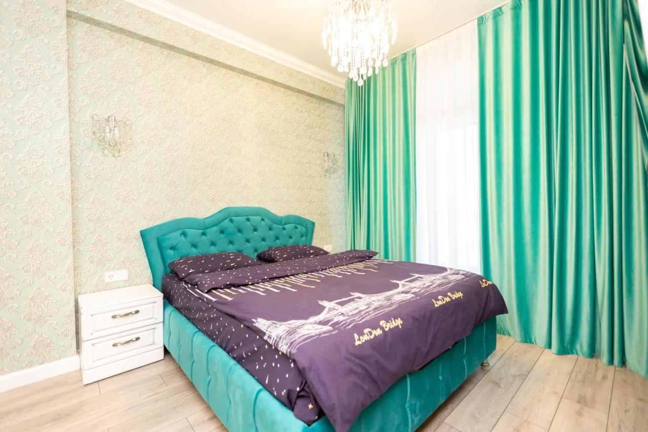 Main Street Sky House Apartments تشيسيناو المظهر الخارجي الصورة